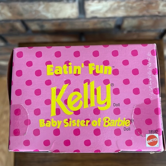 💕Eatin’ Fun Kelly - Picture 7 of 8